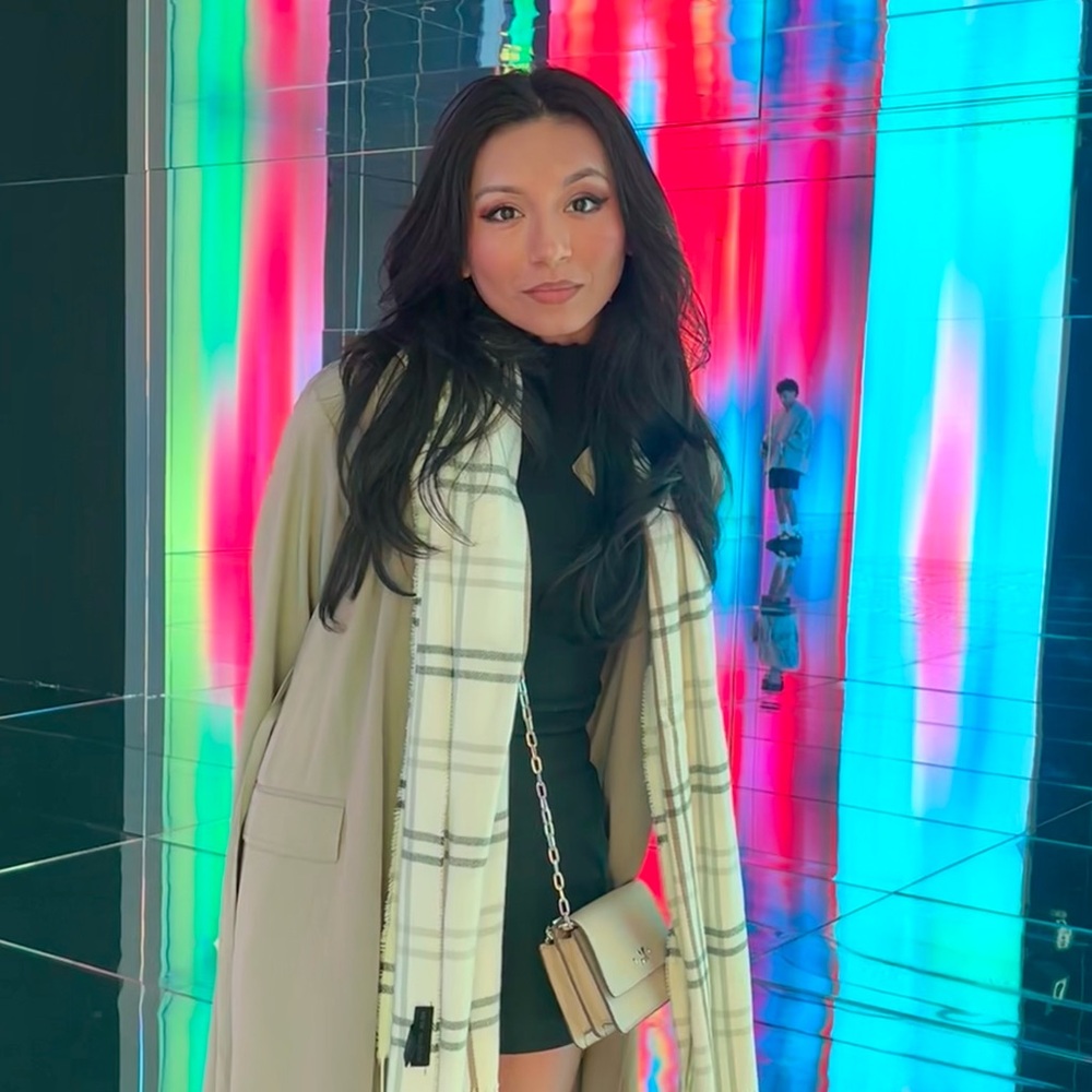 Meet your Posher, Sarai